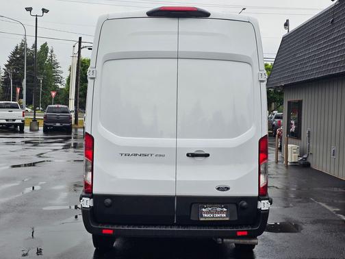 Oxford White 2025 Ford Transit-250 Base