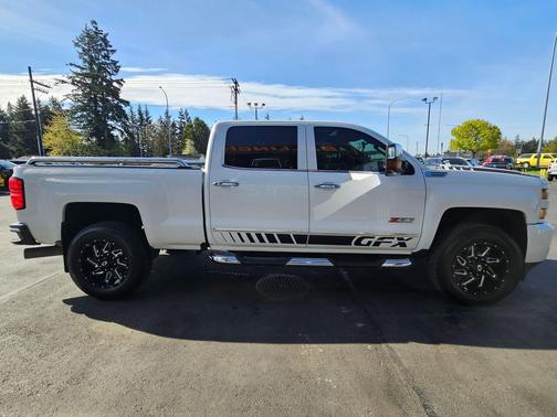 Summit White 2016 Chevrolet Silverado 3500 LTZ