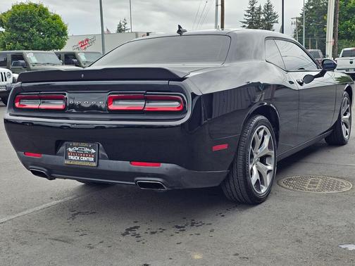 Pitch Black Clearcoat 2015 Dodge Challenger SXT Plus