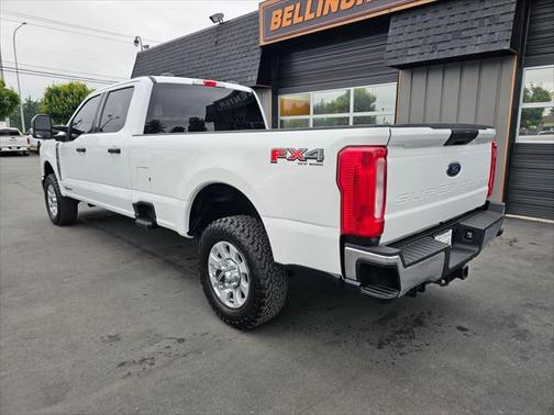 2023 Ford F-350 XLT