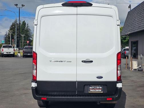 Oxford White 2025 Ford Transit-250 Base