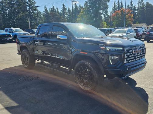 2024 GMC Canyon Denali