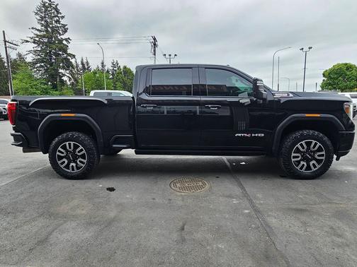 Onyx Black 2023 GMC Sierra 3500 AT4