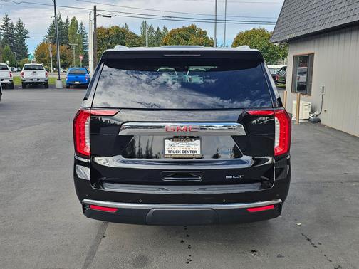 2021 GMC Yukon XL SLT