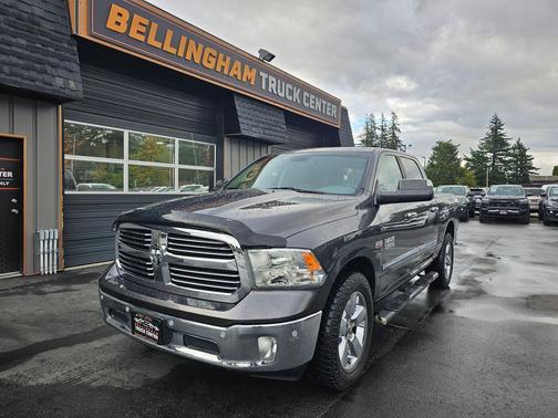 Granite Crystal Metallic Clearcoat 2016 RAM 1500 Big Horn
