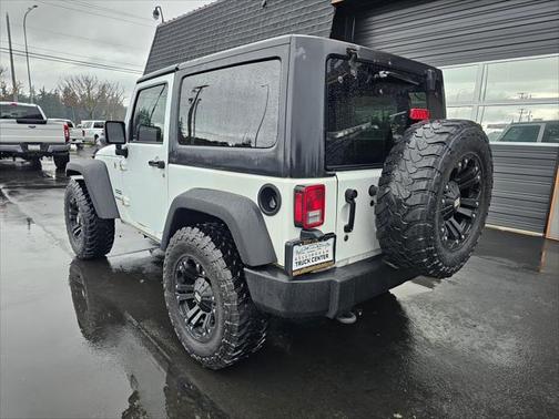 2016 Jeep Wrangler Sport