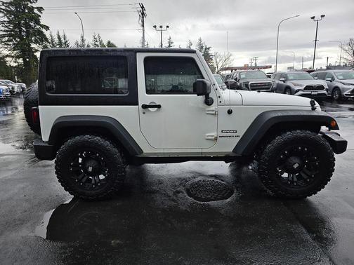 2016 Jeep Wrangler Sport