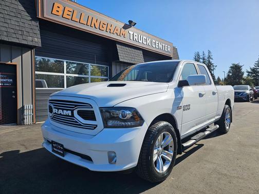 Bright White Clear Coat 2018 RAM 1500 Sport