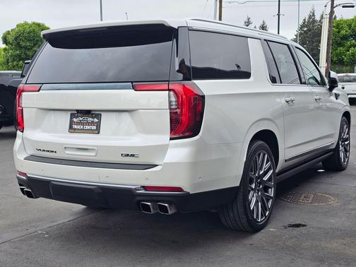 Summit White 2025 GMC Yukon XL Denali Ultimate