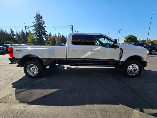 2025 Ford F-450 King Ranch