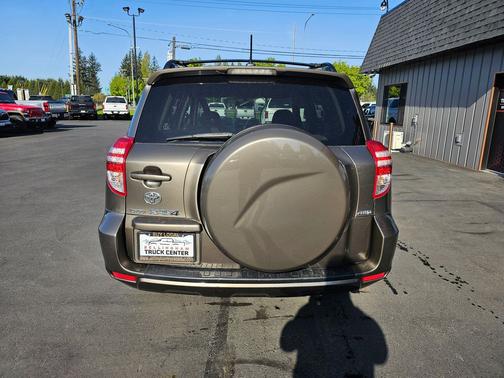 2009 Toyota RAV4 Base