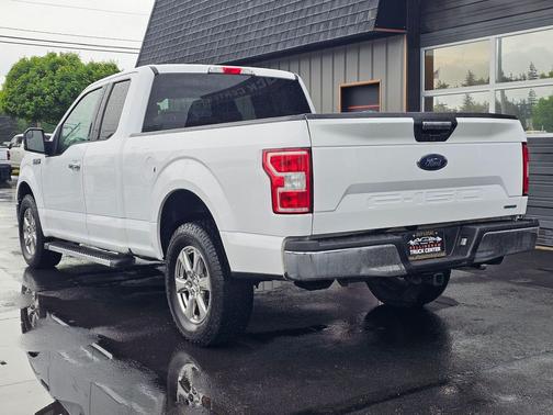 Oxford White 2018 Ford F-150 XLT