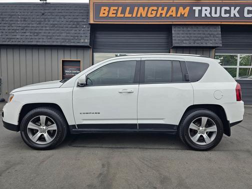 Bright White 2016 Jeep Compass Sport