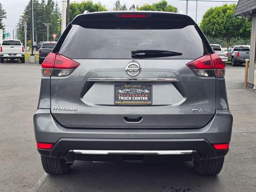 Gun Metallic 2019 Nissan Rogue SV