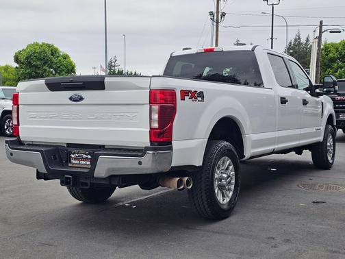 Oxford White 2021 Ford F-350 XLT