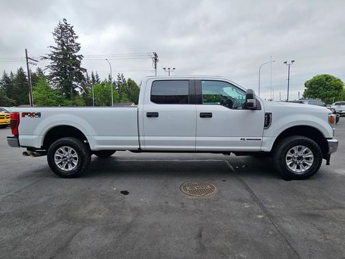 Oxford White 2021 Ford F-350 XLT
