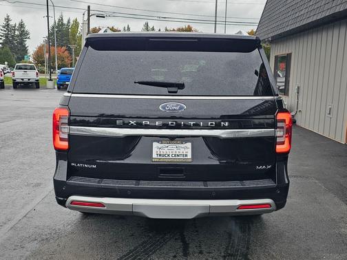 2023 Ford Expedition Max Platinum
