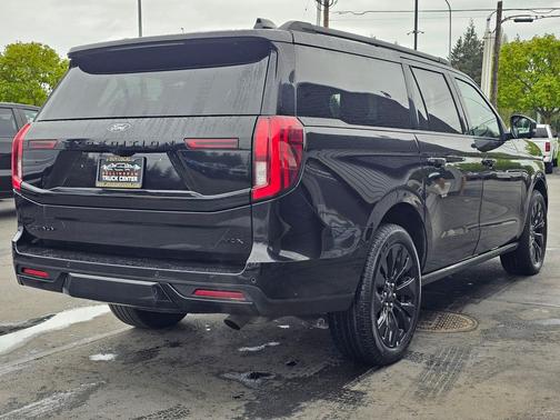 Agate Black 2025 Ford Expedition Max Platinum