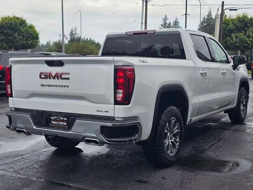 Summit White 2021 GMC Sierra 1500 SLE