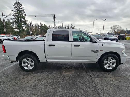 2022 RAM 1500 Classic SLT
