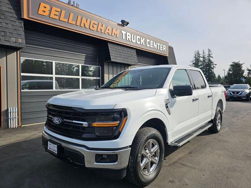 Oxford White 2025 Ford F-150 XLT