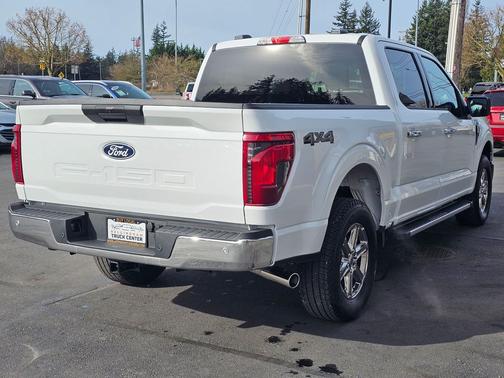 Oxford White 2025 Ford F-150 XLT