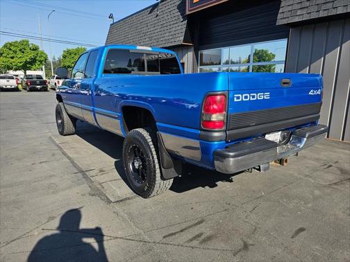 1998 Dodge Ram 2500 Base