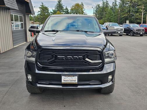 2018 RAM 1500 Sport