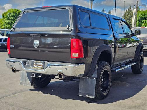 Brilliant Black Crystal PC/Light Greystone PC 2010 Dodge Ram 1500 Laramie