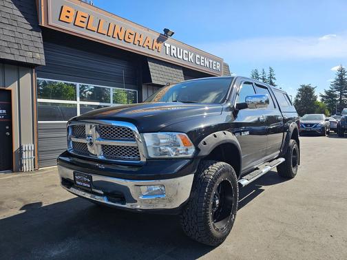 Brilliant Black Crystal PC/Light Greystone PC 2010 Dodge Ram 1500 Laramie