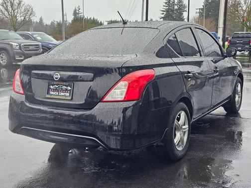 2016 Nissan Versa 1.6 S