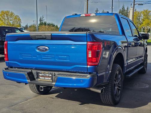 Atlas Blue Metallic 2022 Ford F-150 XLT