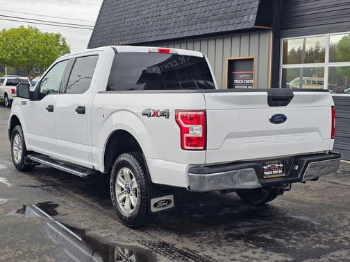 Oxford White 2019 Ford F-150 XLT