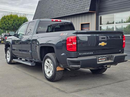 Graphite Metallic 2017 Chevrolet Silverado 1500 2LT