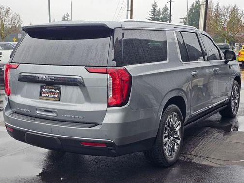 2024 GMC Yukon XL Denali Ultimate