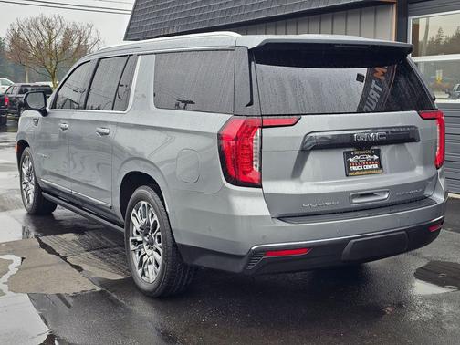 2024 GMC Yukon XL Denali Ultimate
