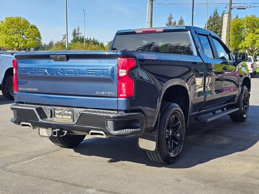 Northsky Blue Metallic 2020 Chevrolet Silverado 1500 Custom Trail Boss