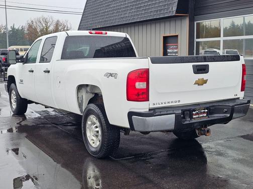 2009 Chevrolet Silverado 2500 Work Truck Crew Cab
