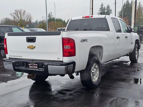 2009 Chevrolet Silverado 2500 Work Truck Crew Cab
