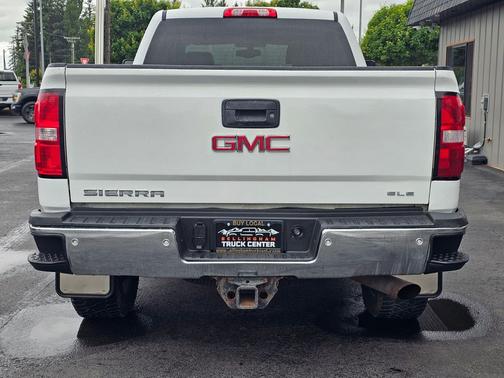 White 2018 GMC Sierra 3500 SLE