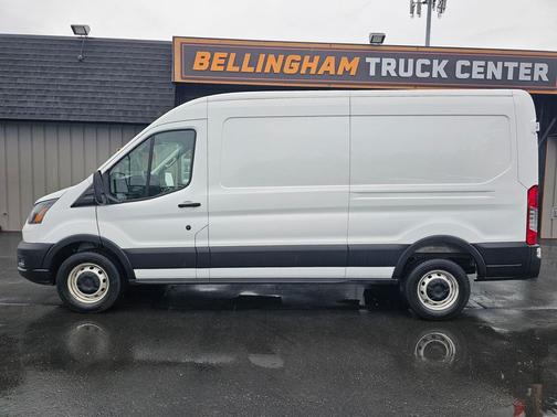 Oxford White 2025 Ford Transit-250 Base