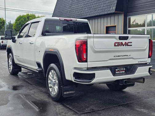 White 2022 GMC Sierra 3500 Denali