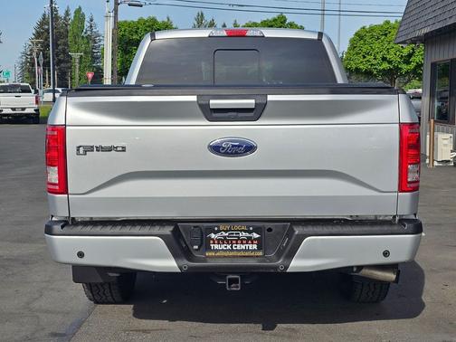 Ingot Silver Metallic 2015 Ford F-150 XLT