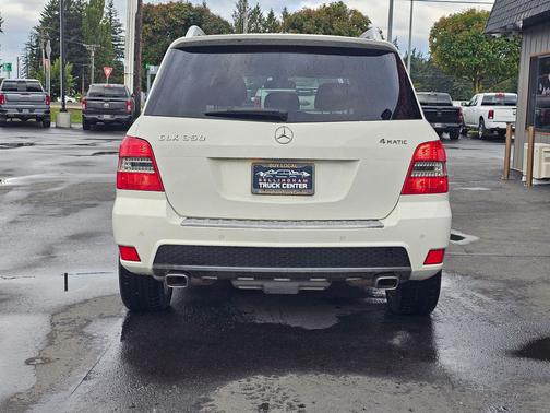 Arctic White 2011 Mercedes-Benz GLK-Class GLK 350 4MATIC