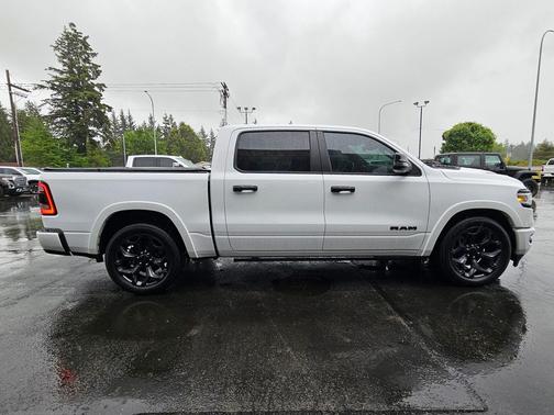 Bright White Clear Coat 2023 RAM 1500 Limited