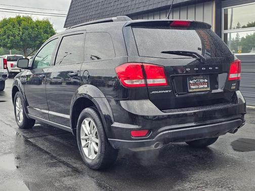 Pitch Black Clearcoat 2014 Dodge Journey SXT