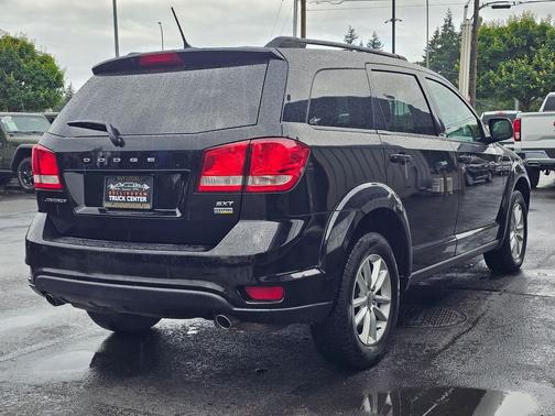 Pitch Black Clearcoat 2014 Dodge Journey SXT