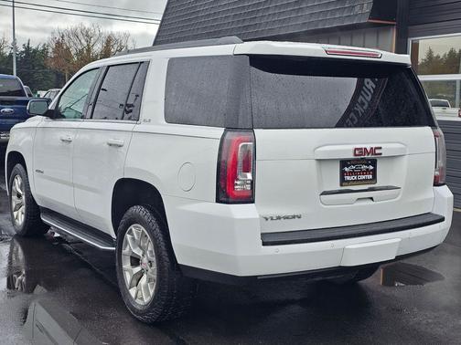 2017 GMC Yukon SLE