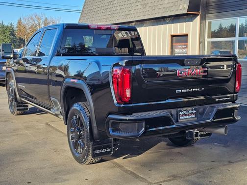 2023 GMC Sierra 3500 Denali