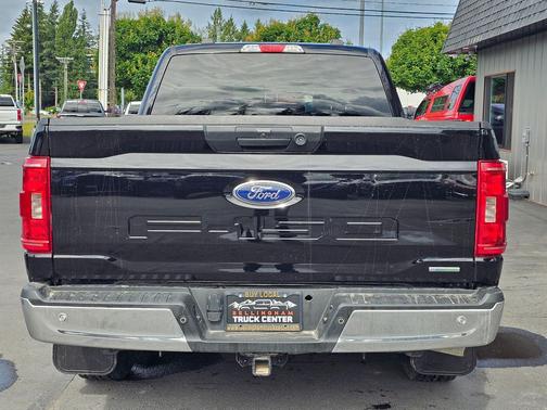 Agate Black 2022 Ford F-150 XLT